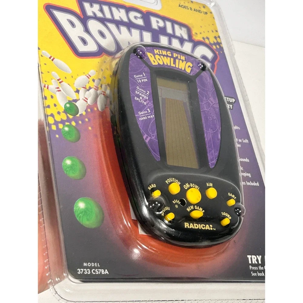 Radica King Pin Bowling Electronic Handheld Game Model 3733 CS7BA New Sealed